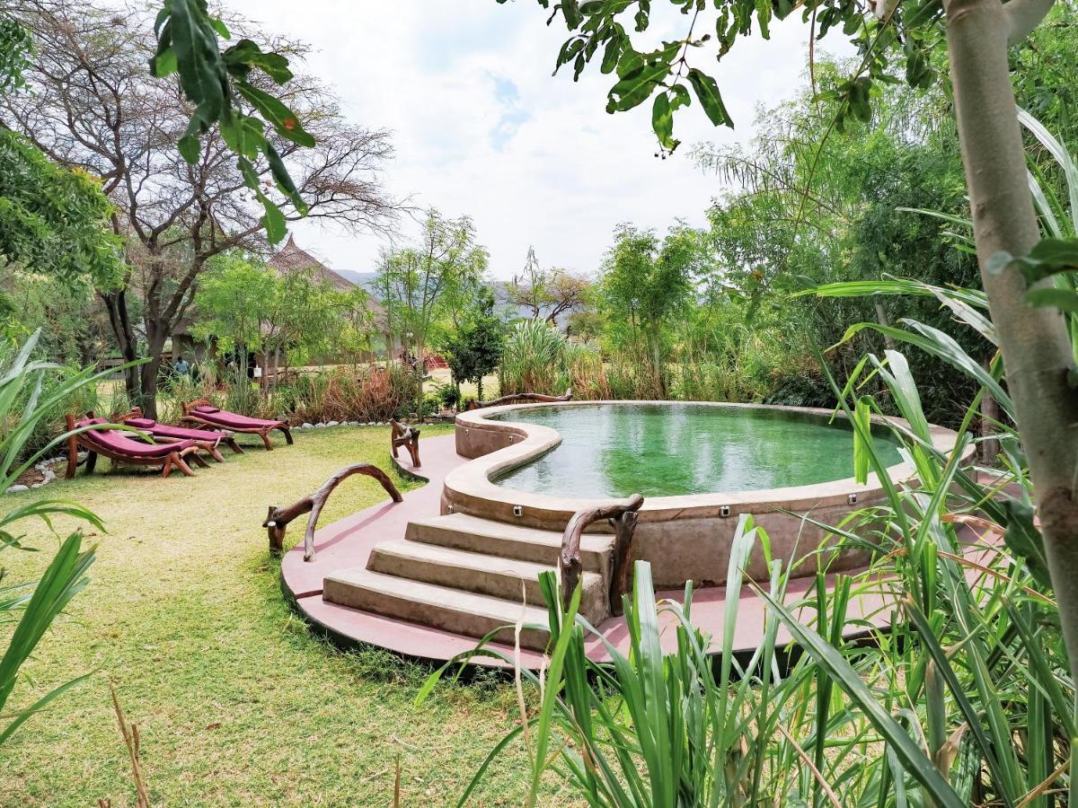 Lake Natron Maasai Giraffe Eco Lodge And Camping Mtowabaga Екстериор снимка
