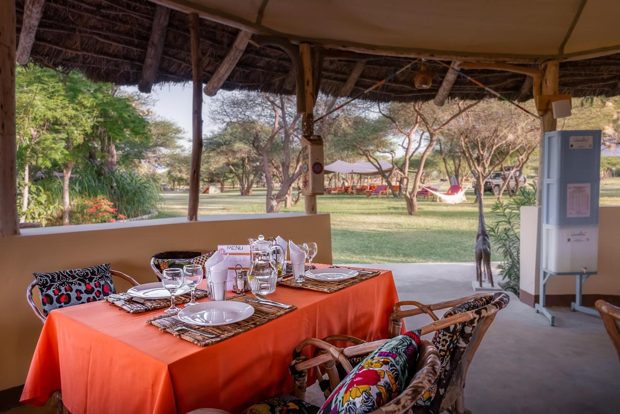 Lake Natron Maasai Giraffe Eco Lodge And Camping Mtowabaga Екстериор снимка